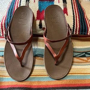 Fitflop Strappy Leather Sandals-Brown